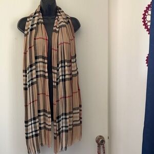 V. Fraas Plaid Scarf